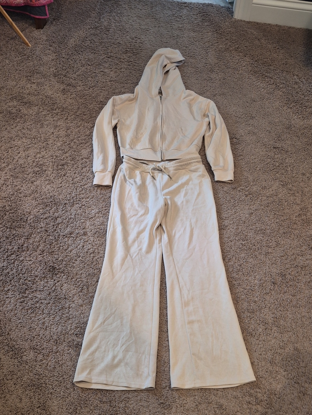 Women's Cream Lounge Wide-Leg Sweatpants And Matching Top